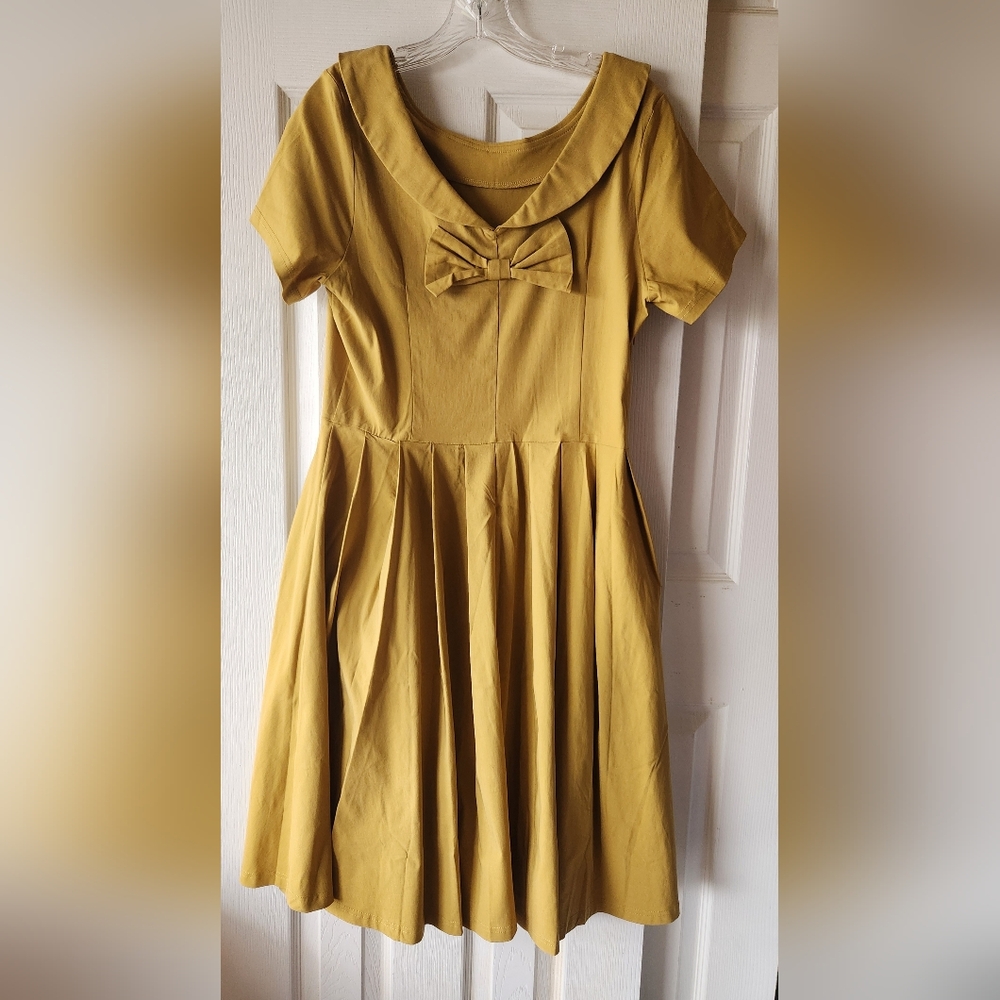 Elegant Mustard Dress with Bow Detail